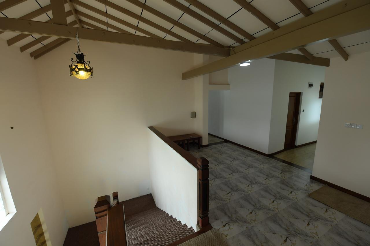 Seasons Hotel Курунегала Екстериор снимка